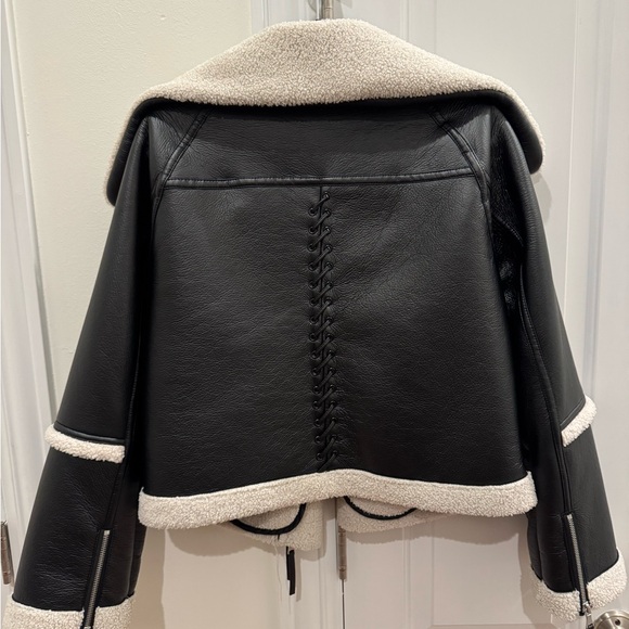 Jonathan Simkhai Black and Cream Shearling Jacket - Picture 3 of 4